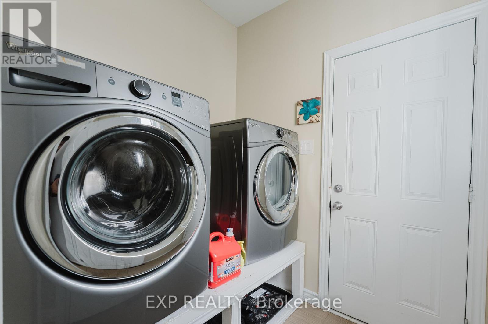 400 Sweetflag Street, Ottawa, Ontario  K2J 5Y6 - Photo 17 - X12431917