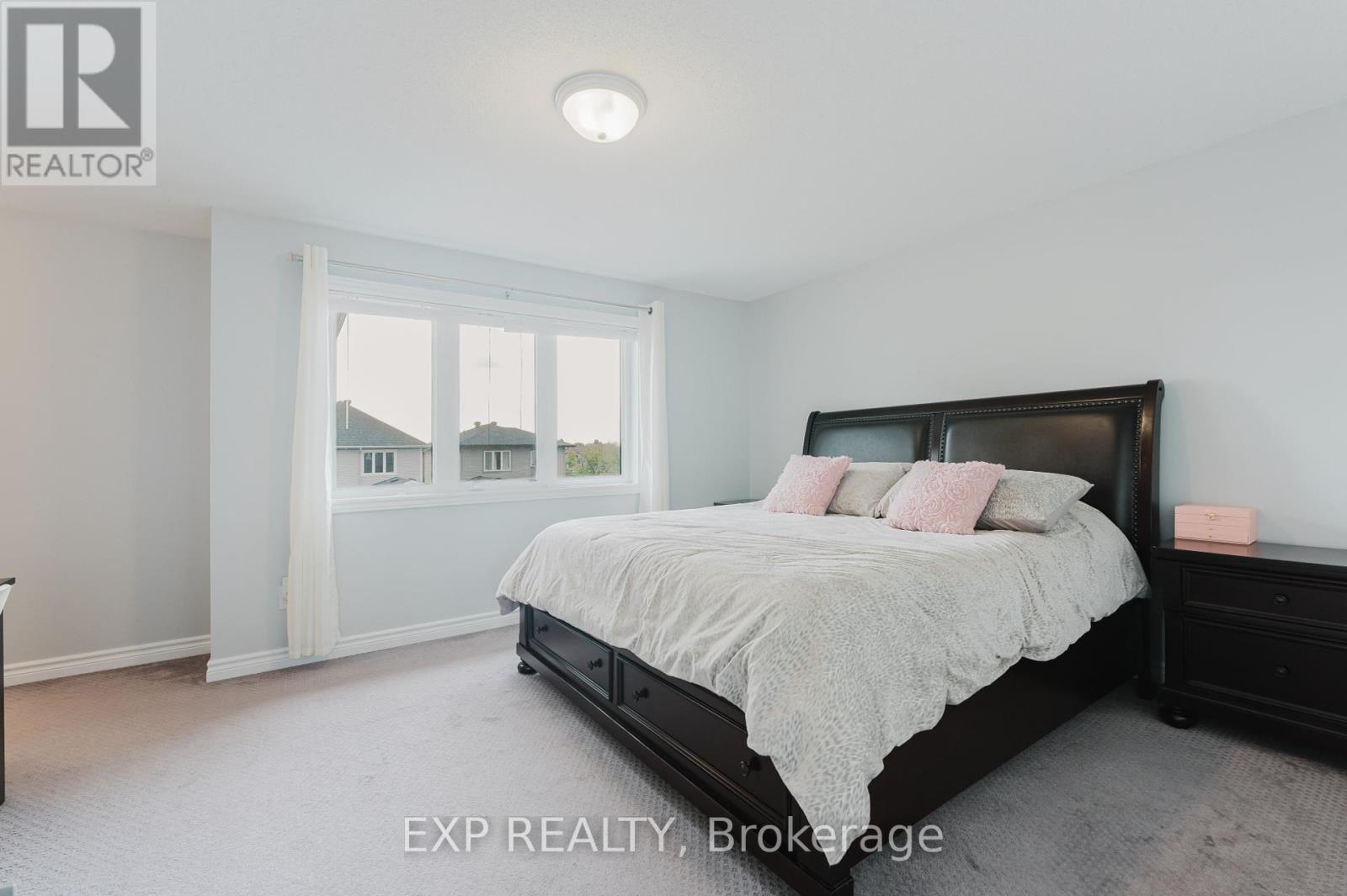 400 Sweetflag Street, Ottawa, Ontario  K2J 5Y6 - Photo 18 - X12431917