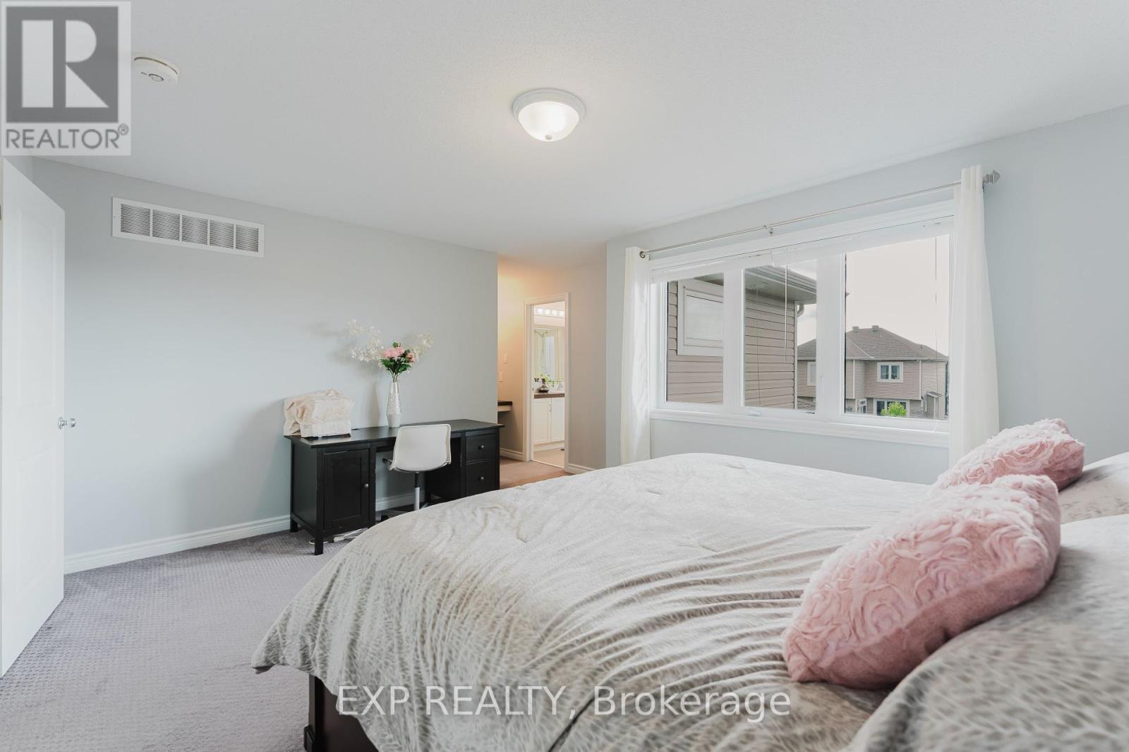 400 Sweetflag Street, Ottawa, Ontario  K2J 5Y6 - Photo 19 - X12431917