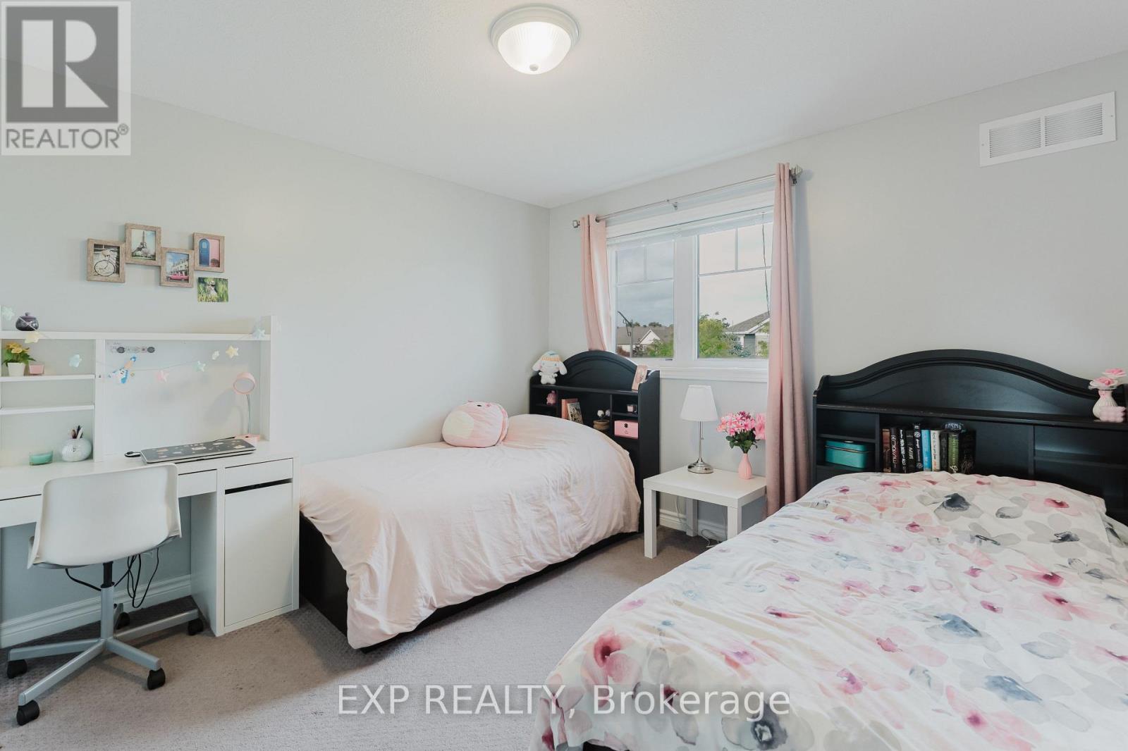 400 Sweetflag Street, Ottawa, Ontario  K2J 5Y6 - Photo 27 - X12431917