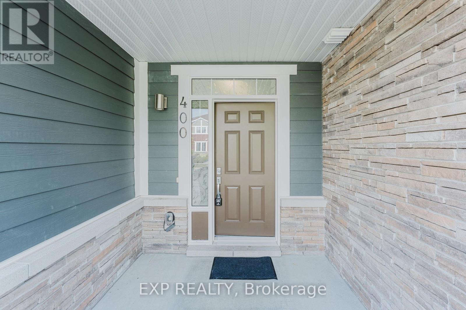 400 Sweetflag Street, Ottawa, Ontario  K2J 5Y6 - Photo 4 - X12431917