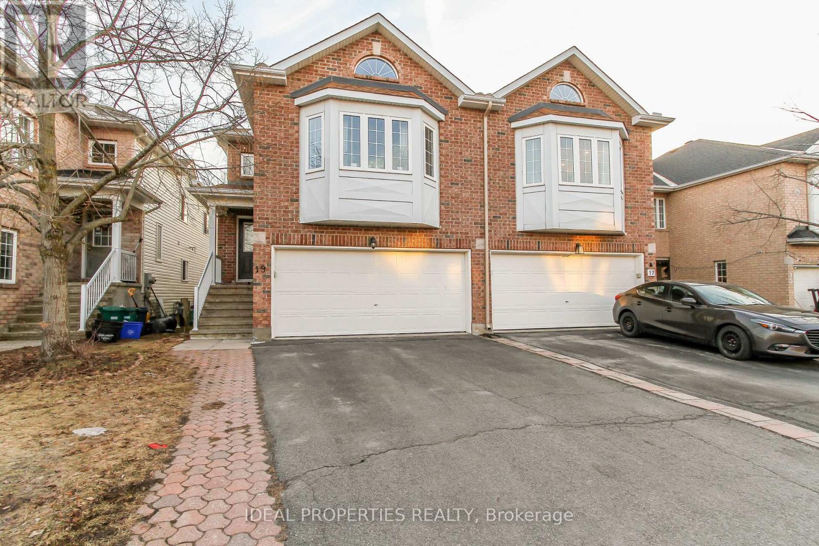 B - 19 Castle Glen Crescent, Ottawa, Ontario  K2L 4G9 - Photo 1 - X12431975