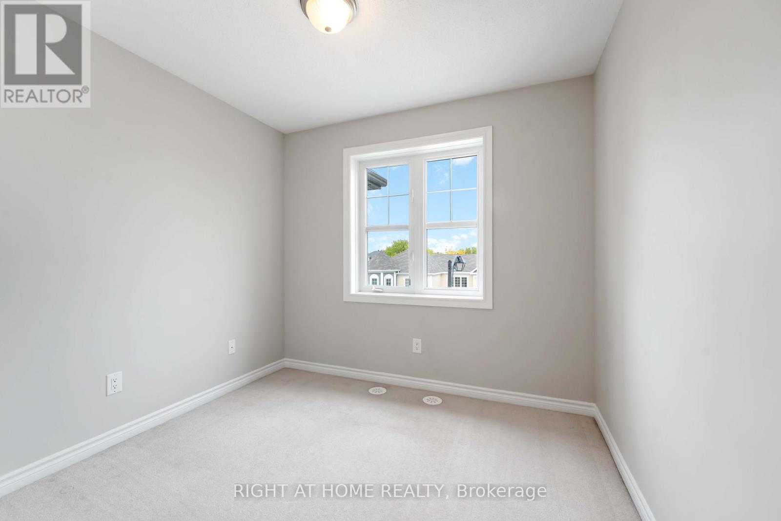 246 Cayman Road, Ottawa, Ontario  K2S 0N8 - Photo 23 - X12431976