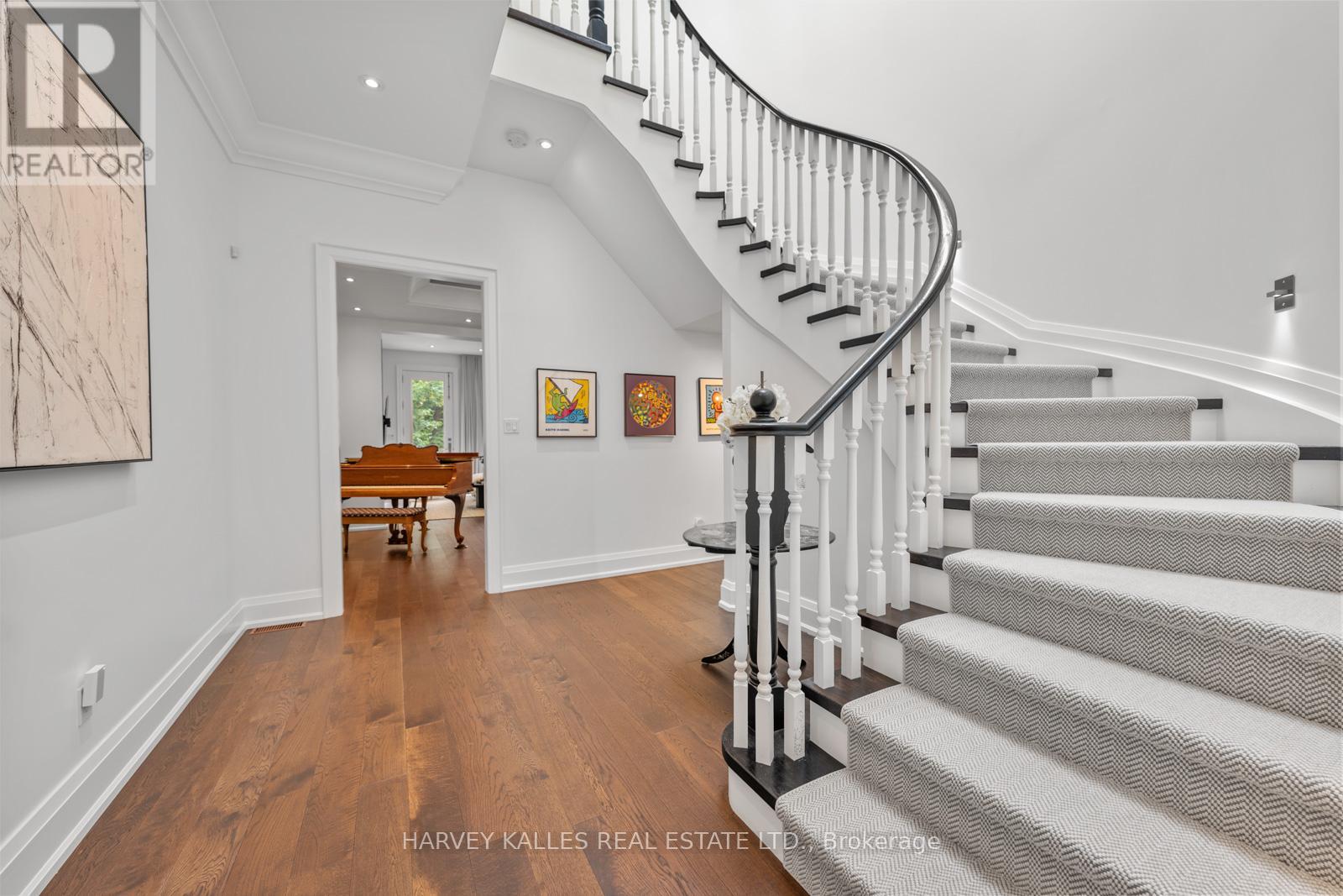 1717b Bathurst Street, Toronto, Ontario  M5P 3K4 - Photo 12 - C12431757