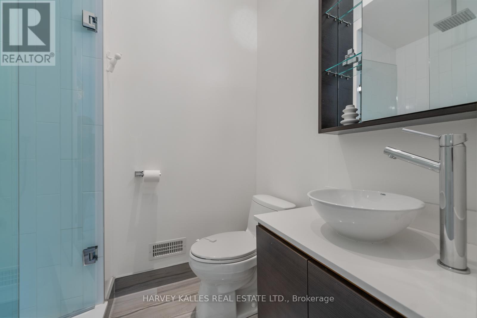 1717b Bathurst Street, Toronto, Ontario  M5P 3K4 - Photo 32 - C12431757
