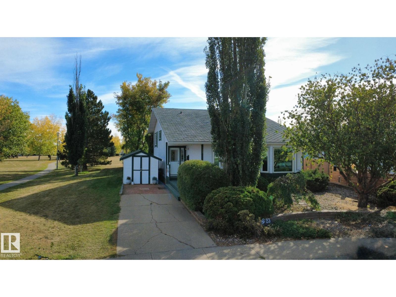 8223 189a St Nw, Edmonton, Alberta  T5T 4Z7 - Photo 1 - E4459937