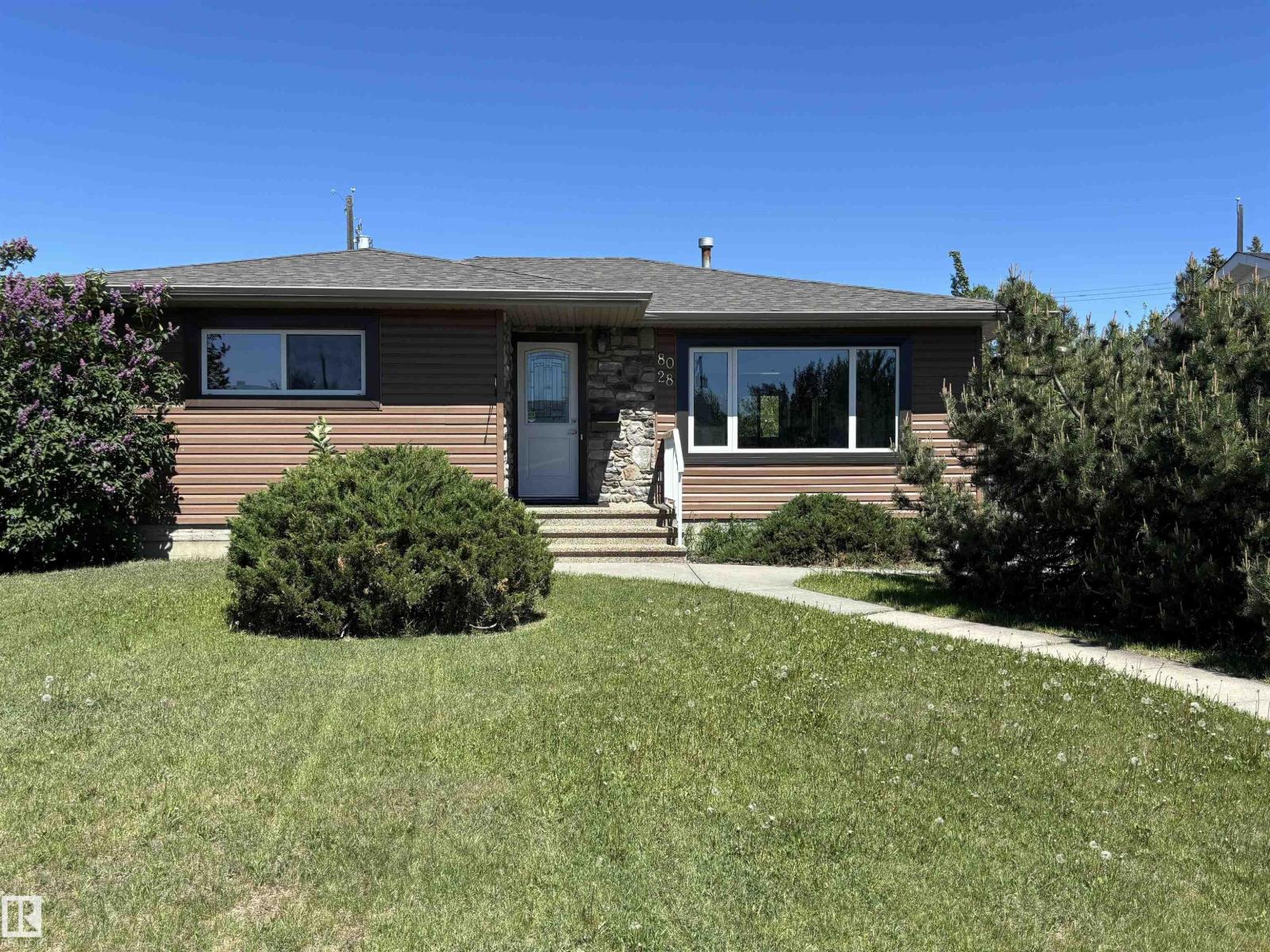 8028 134a Av Nw Nw, Edmonton, Alberta  T5C 2G9 - Photo 1 - E4459939