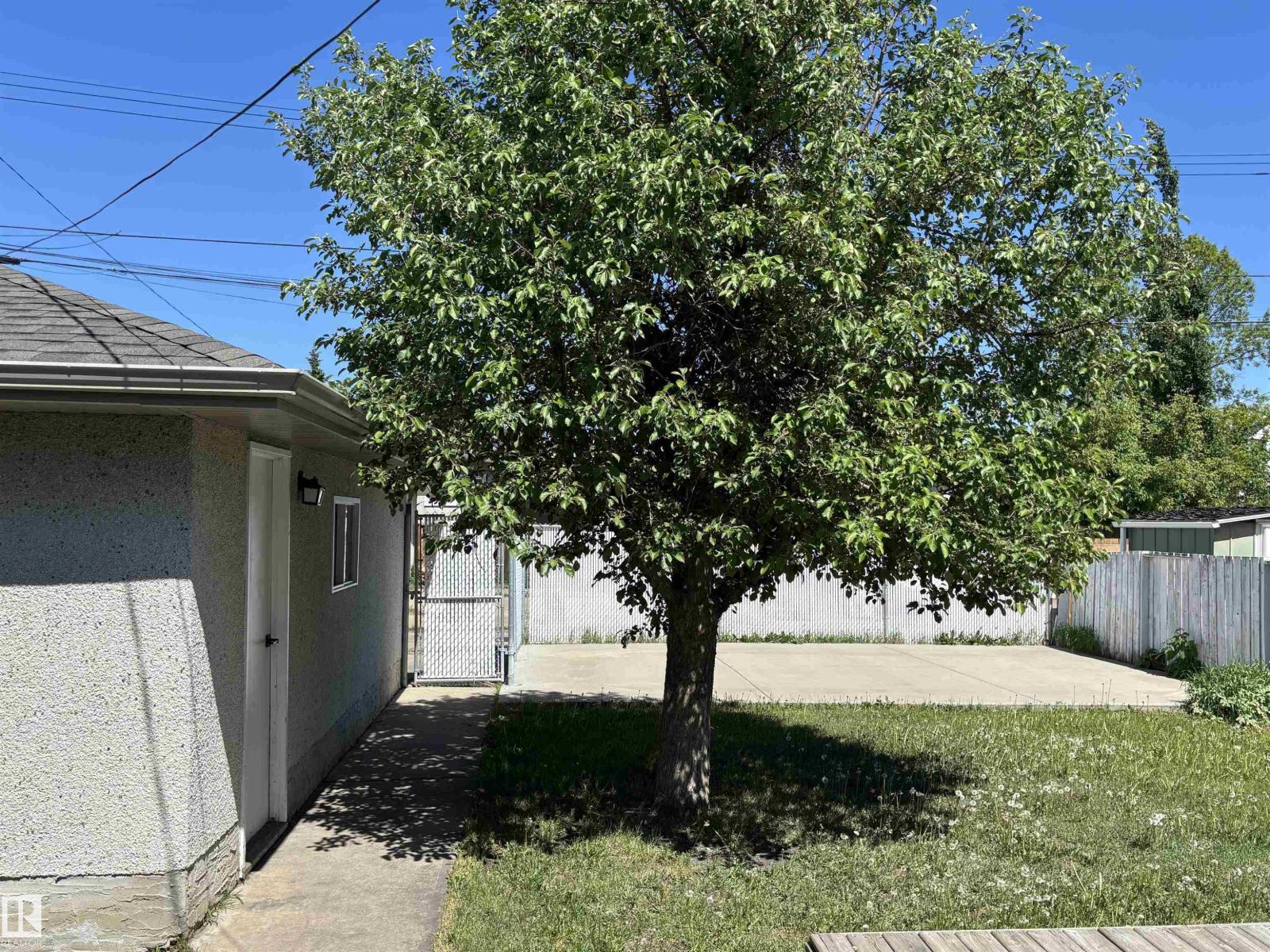 8028 134a Av Nw Nw, Edmonton, Alberta  T5C 2G9 - Photo 30 - E4459939