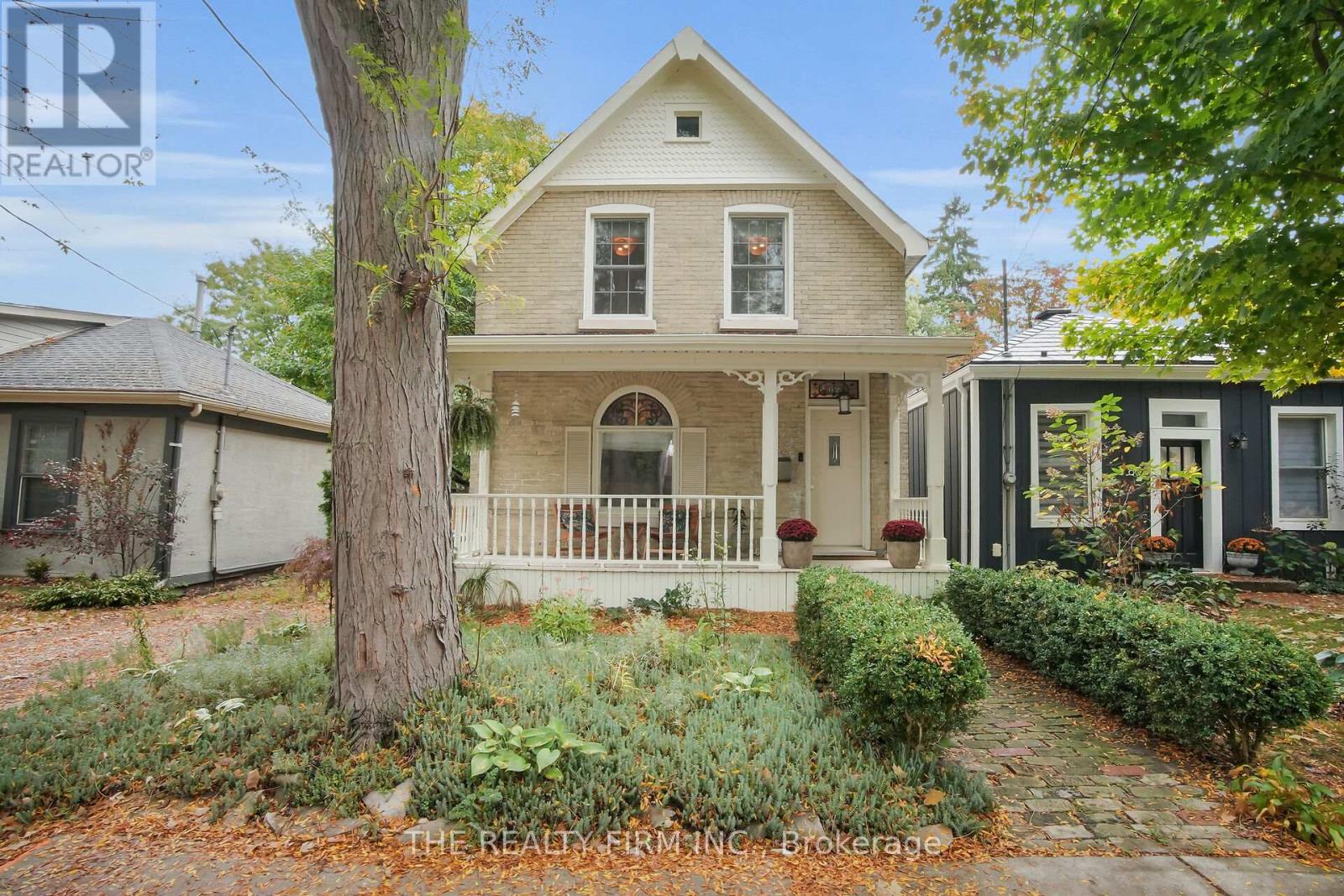 62 PALACE STREET, London East, Ontario