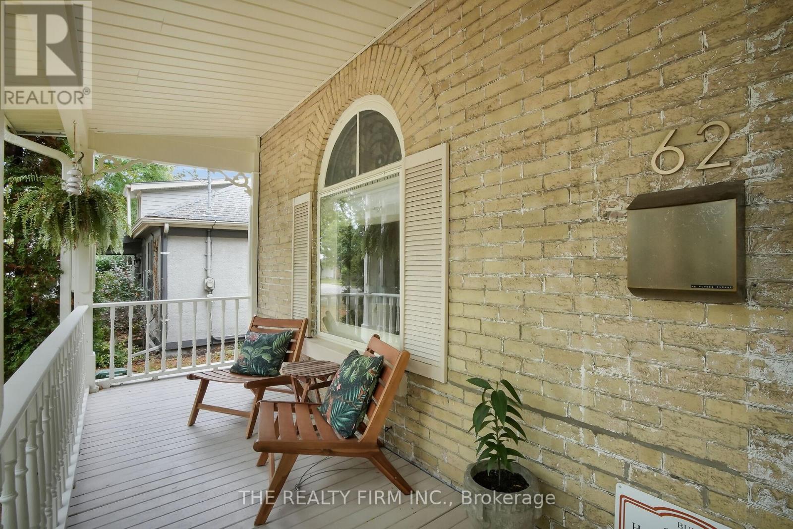 62 Palace Street, London East, Ontario  N6B 3A7 - Photo 2 - X12431888