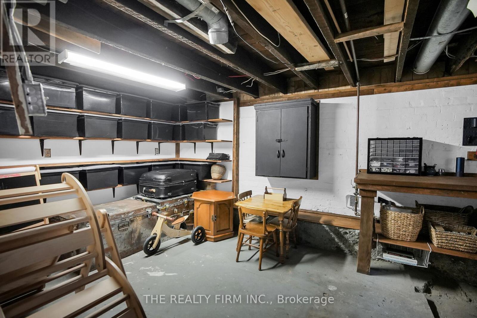 62 Palace Street, London East, Ontario  N6B 3A7 - Photo 41 - X12431888