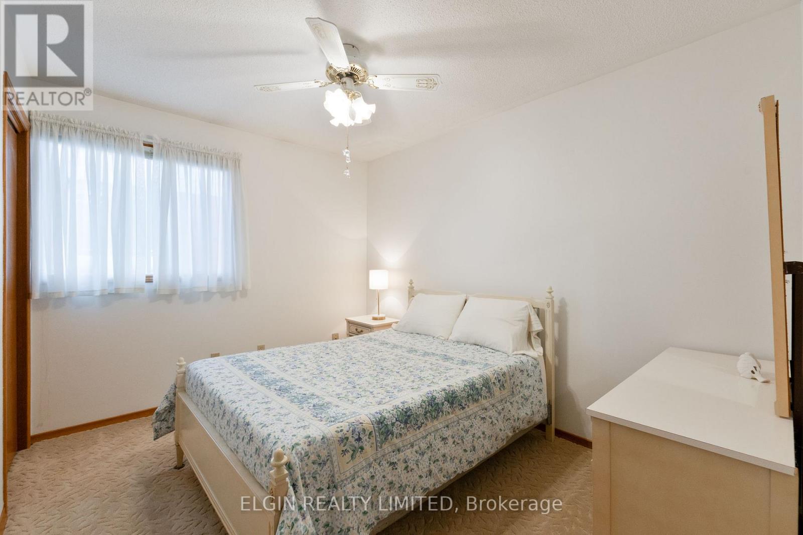 45 Bonnie Place, St. Thomas, Ontario  N5R 5W5 - Photo 22 - X12431937