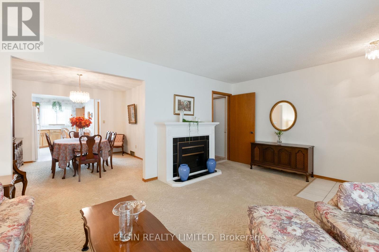 45 Bonnie Place, St. Thomas, Ontario  N5R 5W5 - Photo 7 - X12431937