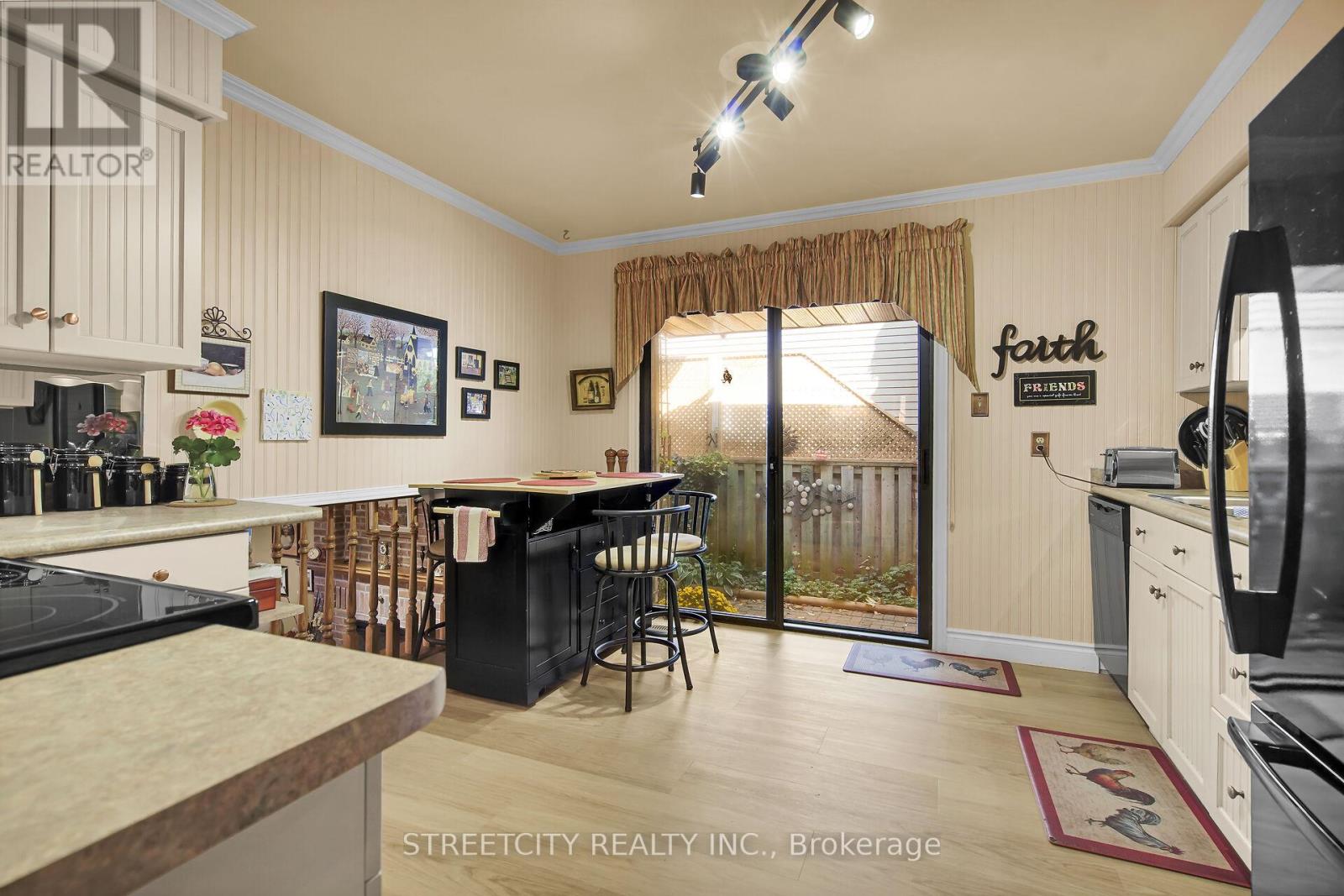55 Martinet Avenue, London East, Ontario  N5V 4B7 - Photo 12 - X12431942