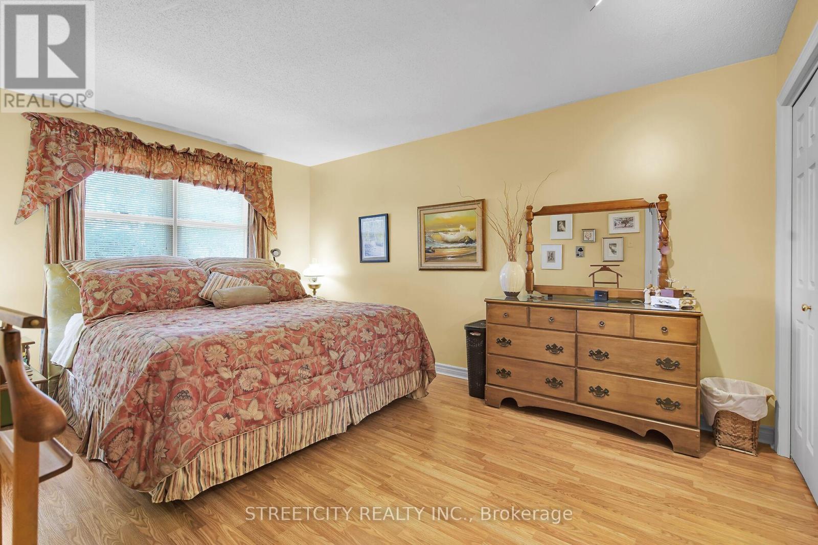 55 Martinet Avenue, London East, Ontario  N5V 4B7 - Photo 17 - X12431942