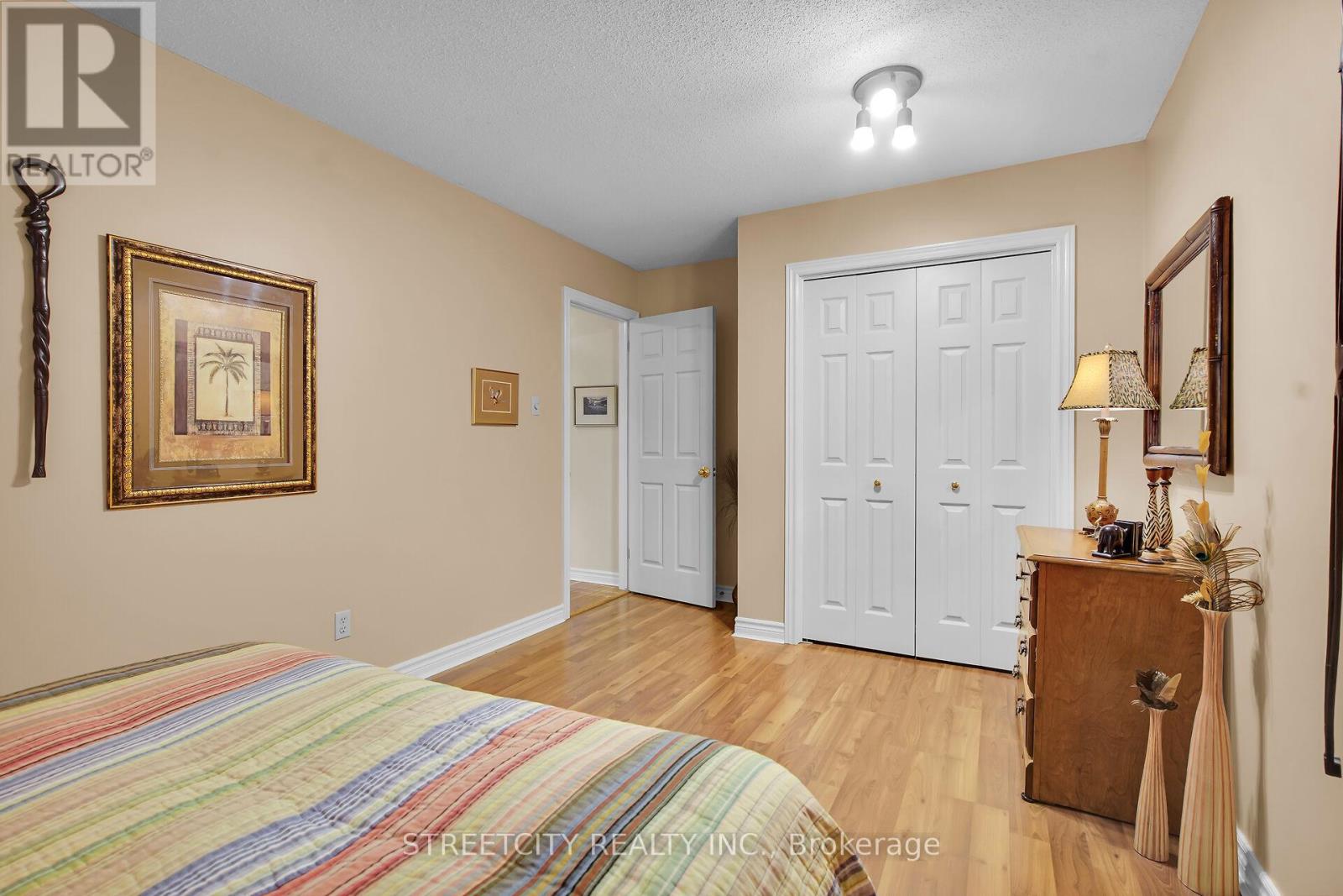 55 Martinet Avenue, London East, Ontario  N5V 4B7 - Photo 21 - X12431942