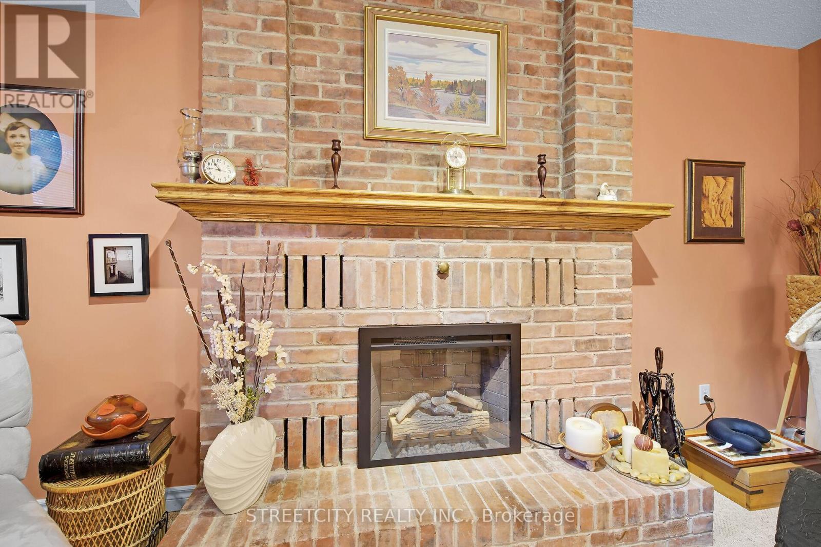 55 Martinet Avenue, London East, Ontario  N5V 4B7 - Photo 27 - X12431942