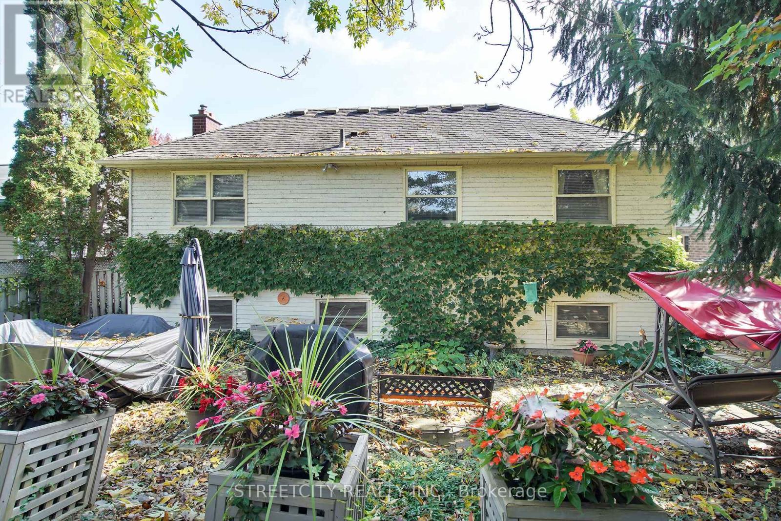 55 Martinet Avenue, London East, Ontario  N5V 4B7 - Photo 45 - X12431942