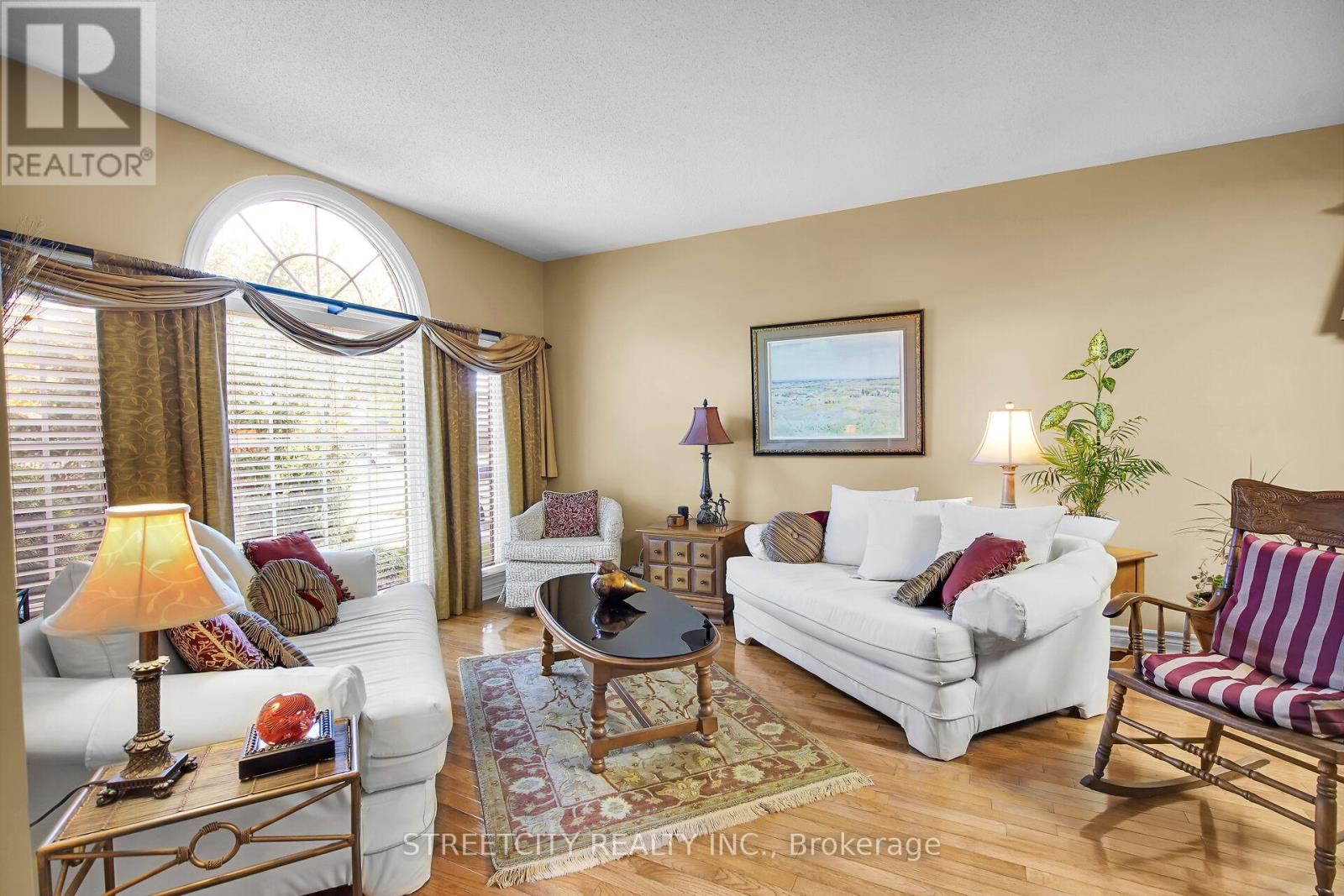 55 Martinet Avenue, London East, Ontario  N5V 4B7 - Photo 7 - X12431942