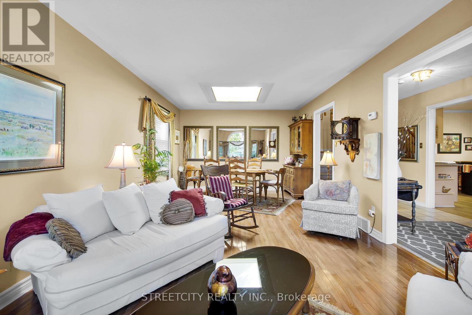 55 Martinet Avenue, London East, Ontario  N5V 4B7 - Photo 9 - X12431942