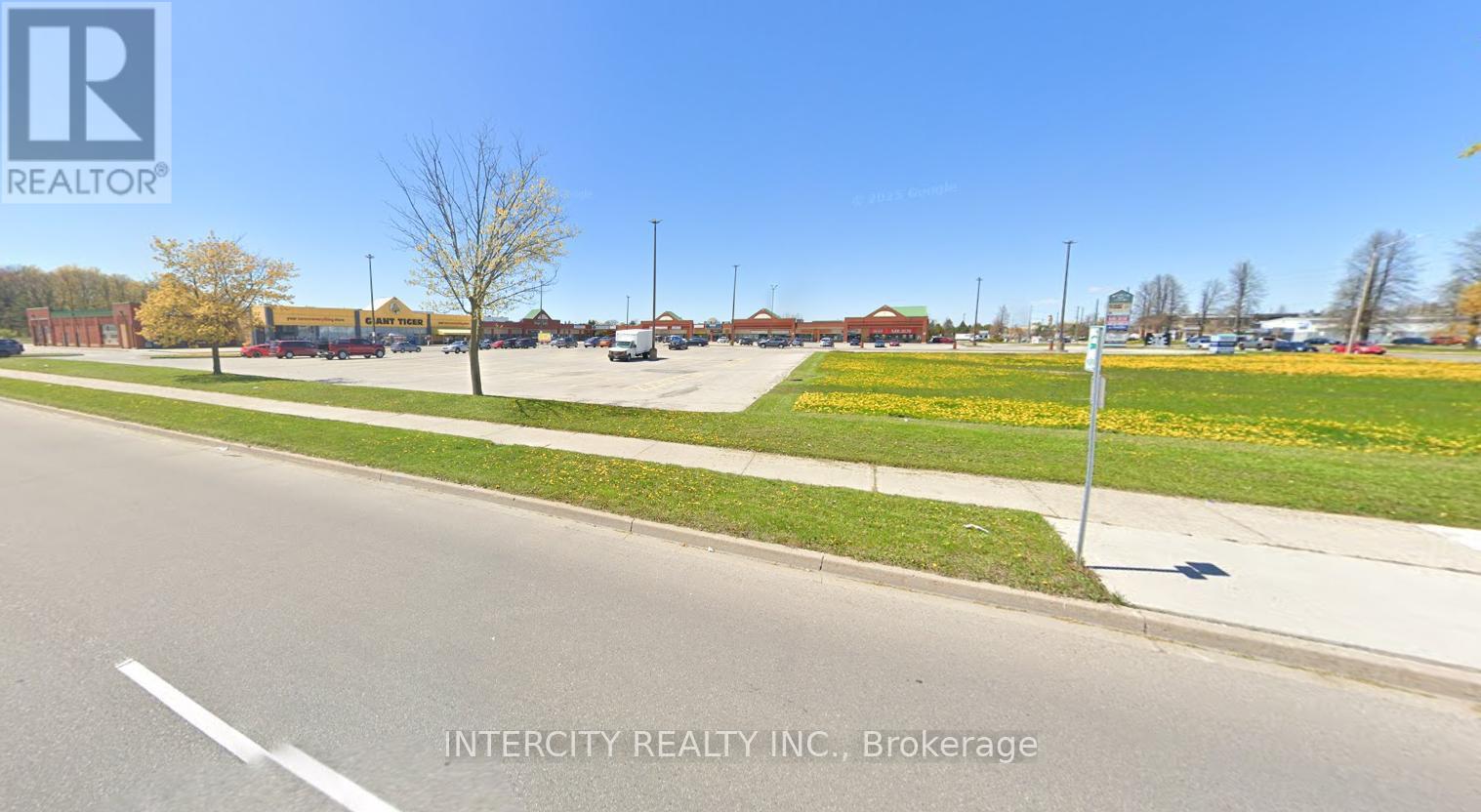 2 - 570 Westney Road S, Ajax, Ontario  L1S 6V4 - Photo 1 - E12431748
