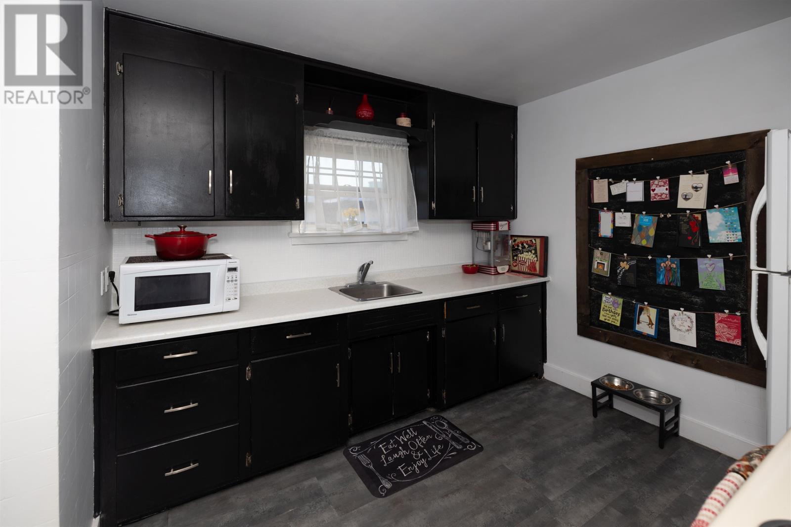 2033 Walsh St E, Thunder Bay, Ontario  P7E 4W1 - Photo 7 - TB253083