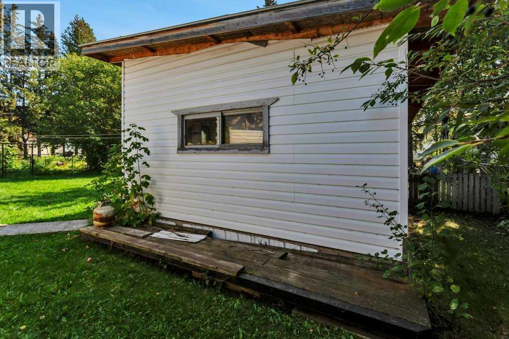 4 50 Avenue, Bluffton, Alberta  T0C 0M0 - Photo 40 - A2239373