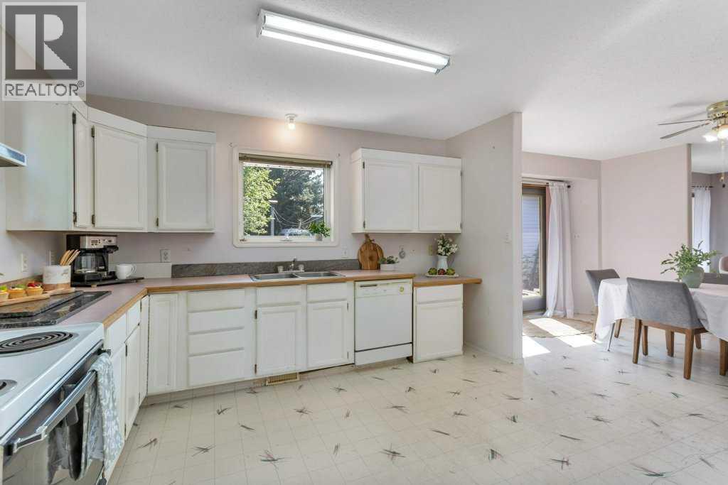 4 50 Avenue, Bluffton, Alberta  T0C 0M0 - Photo 5 - A2239373