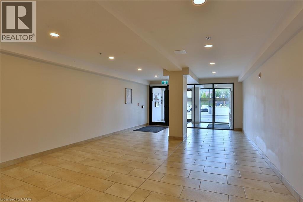 5 Wake Robin Drive Unit# 118, Kitchener, Ontario  N2E 0H6 - Photo 5 - 40771555