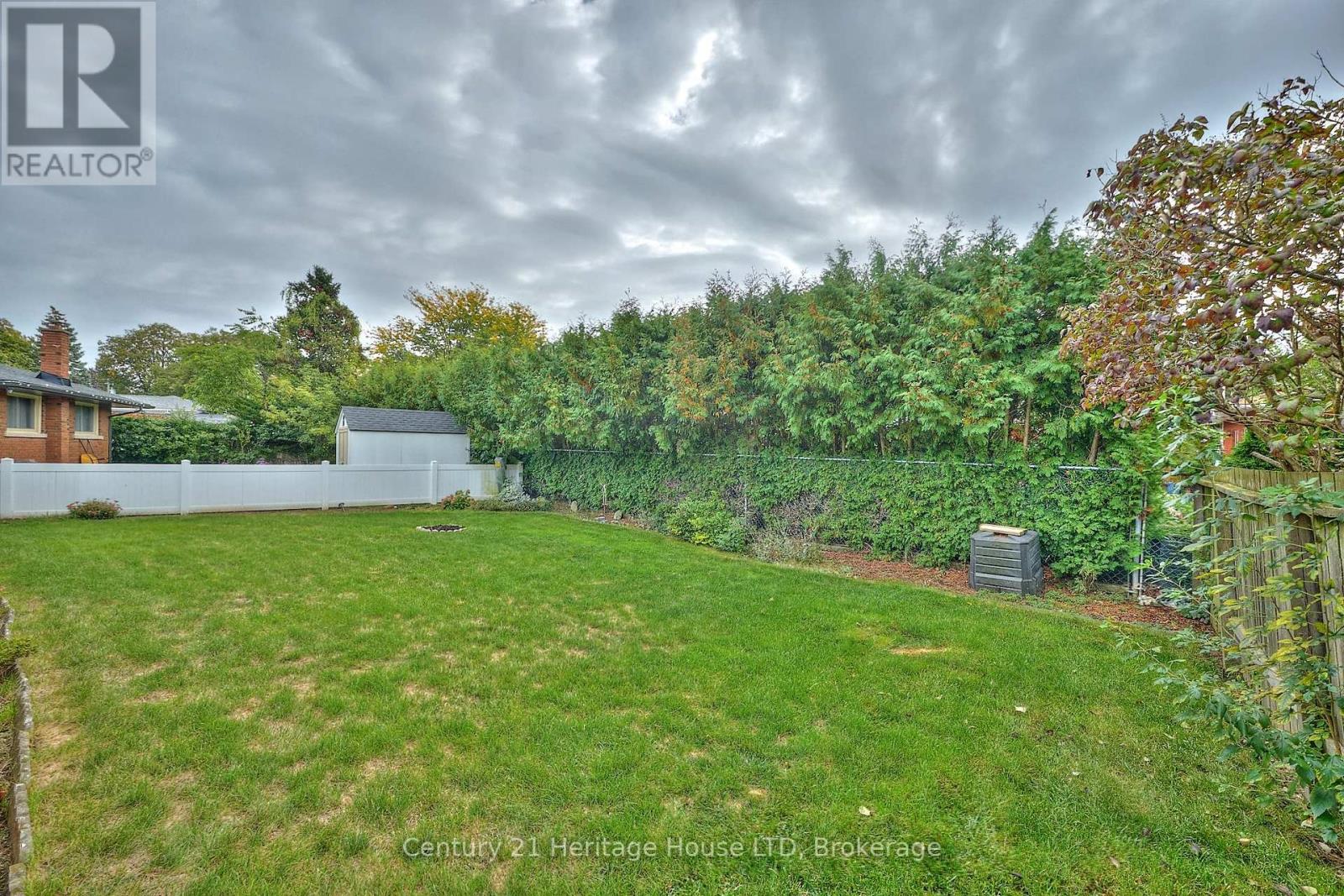18 Princeway Drive, St. Catharines, Ontario  L2N 2X6 - Photo 34 - X12431829