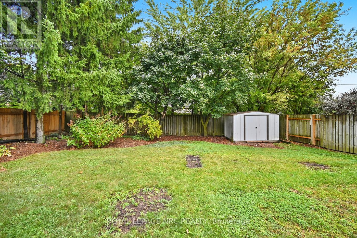 42 Linwood Drive, Welland, Ontario  L3C 2B6 - Photo 32 - X12431848