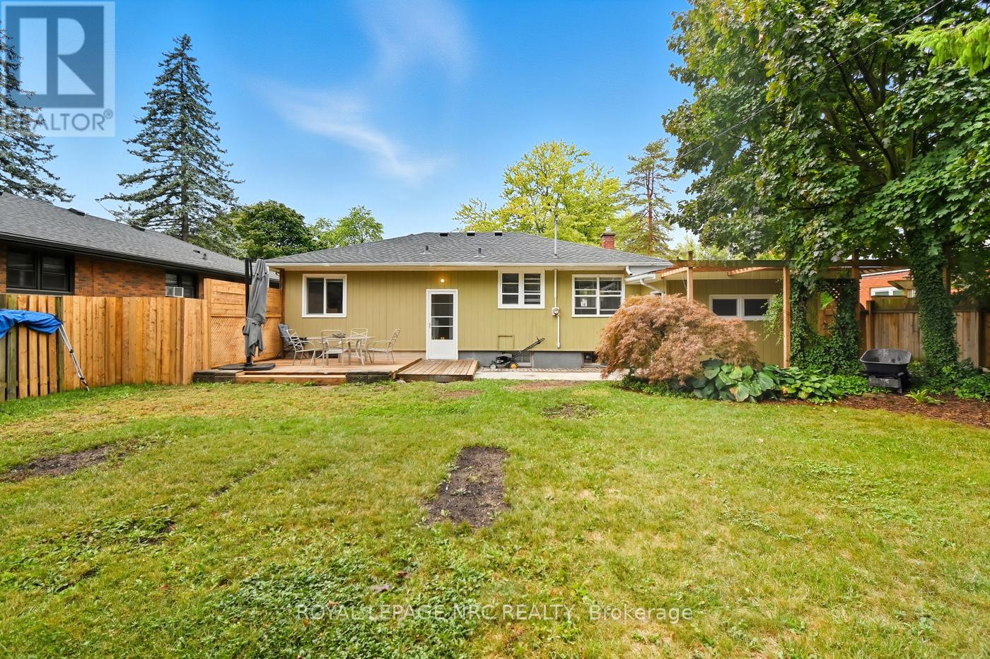 42 Linwood Drive, Welland, Ontario  L3C 2B6 - Photo 33 - X12431848