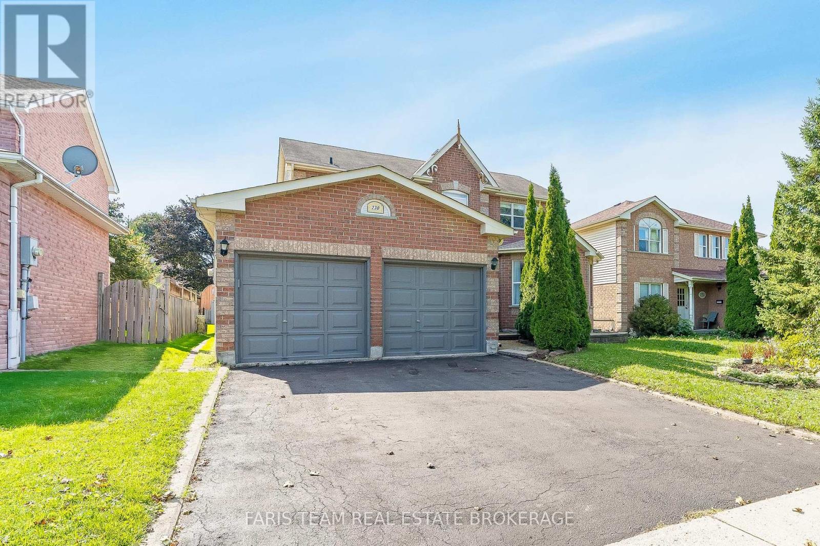 230 Mary Anne Drive, Barrie, Ontario  L4N 7R2 - Photo 2 - S12431772