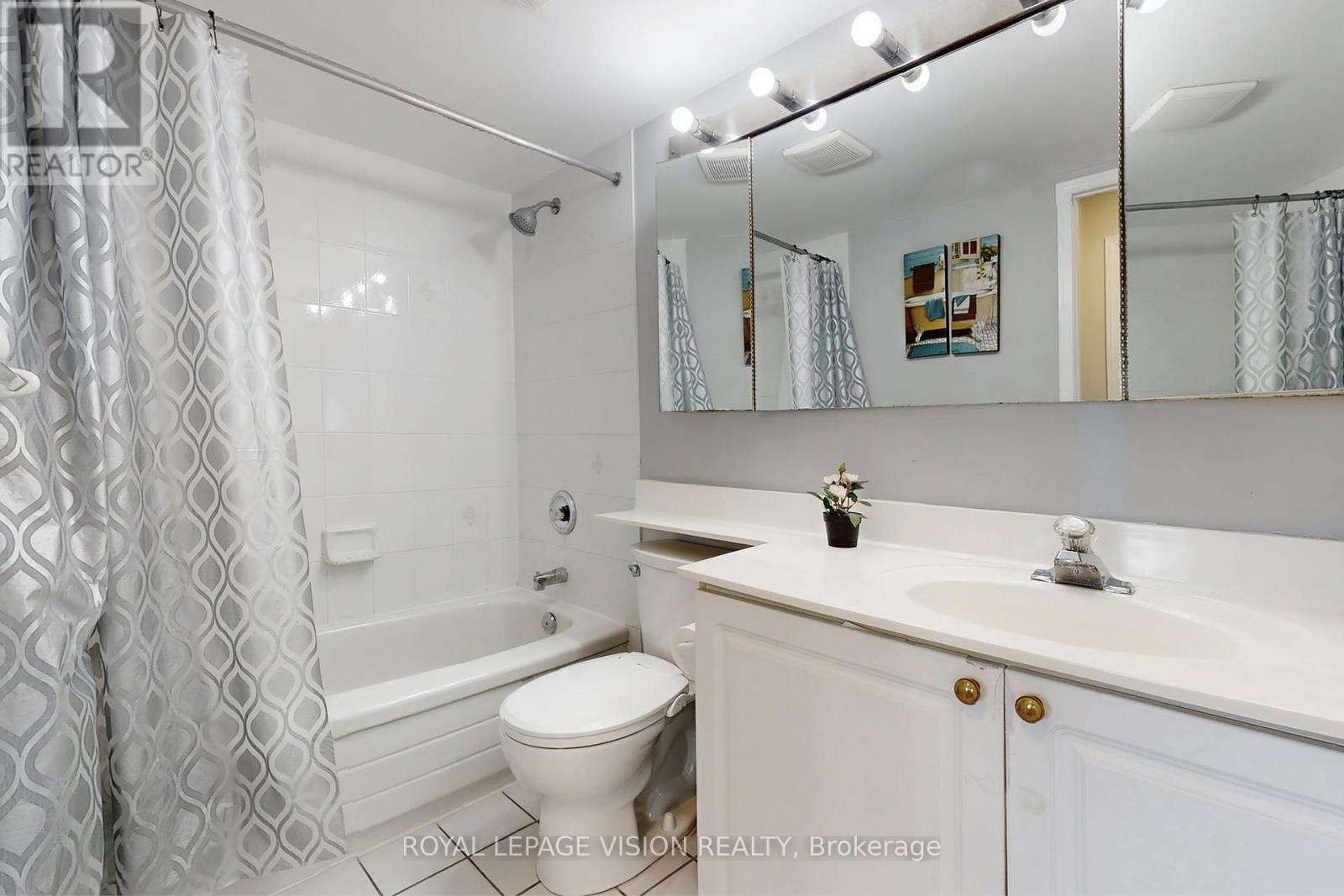 1905 - 3 Pemberton Avenue, Toronto, Ontario  M2M 4M1 - Photo 22 - C12376754