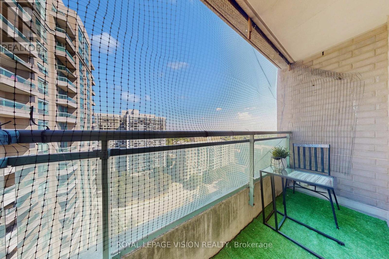 1905 - 3 Pemberton Avenue, Toronto, Ontario  M2M 4M1 - Photo 24 - C12376754