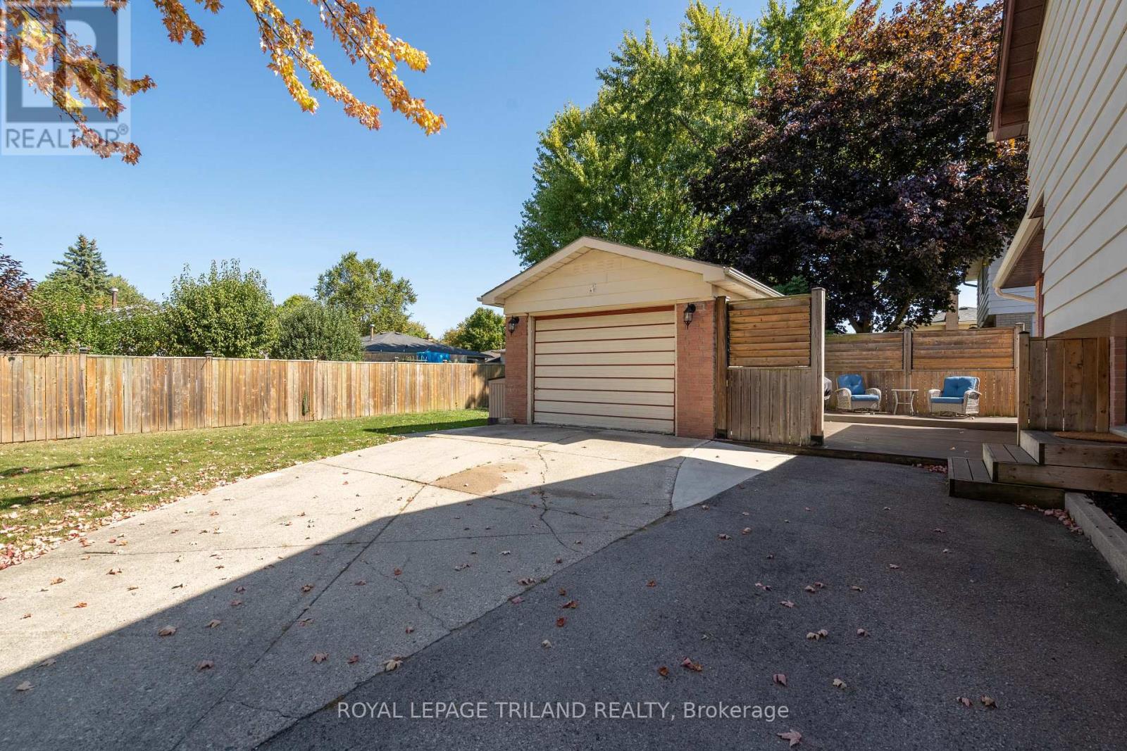 132 Brunswick Avenue, London North, Ontario  N6G 3K8 - Photo 40 - X12411313