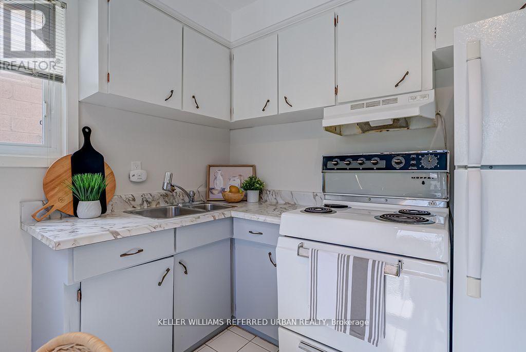 55 Tedder Street, Toronto, Ontario  M6M 4X2 - Photo 26 - W12431721