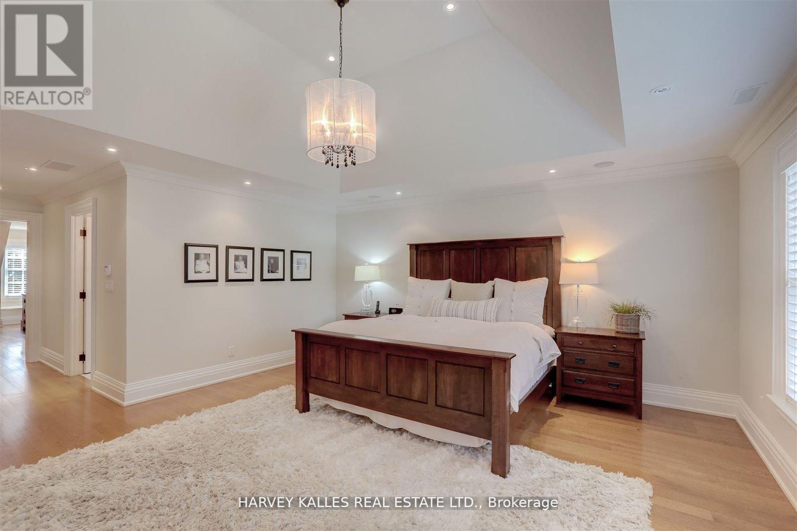 1199 Tecumseh Park Crescent, Mississauga, Ontario  L5H 2W8 - Photo 17 - W12431758