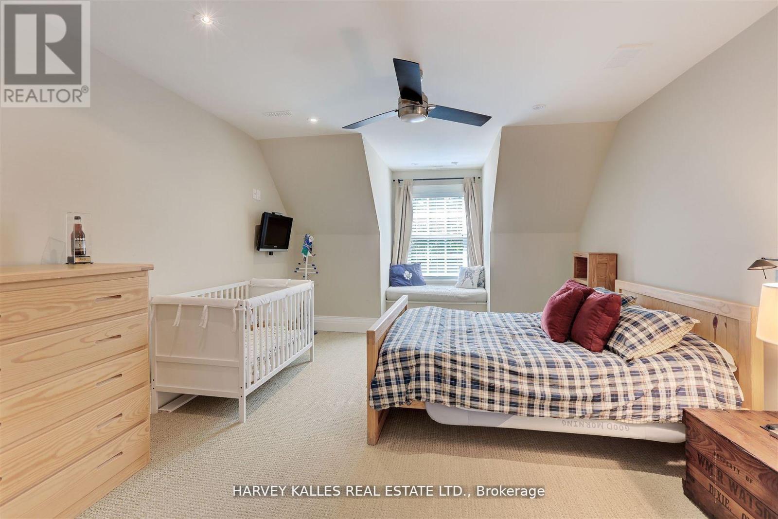 1199 Tecumseh Park Crescent, Mississauga, Ontario  L5H 2W8 - Photo 23 - W12431758