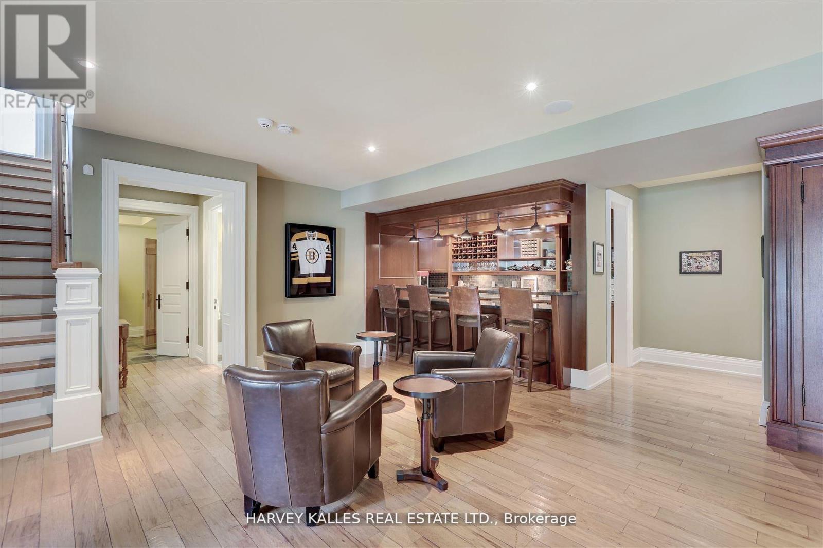 1199 Tecumseh Park Crescent, Mississauga, Ontario  L5H 2W8 - Photo 28 - W12431758