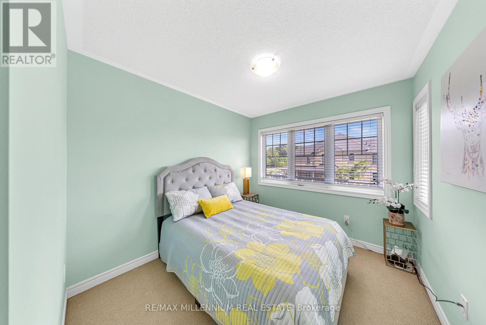 86 Saint Dennis Road, Brampton, Ontario  L6R 0B6 - Photo 22 - W12431773