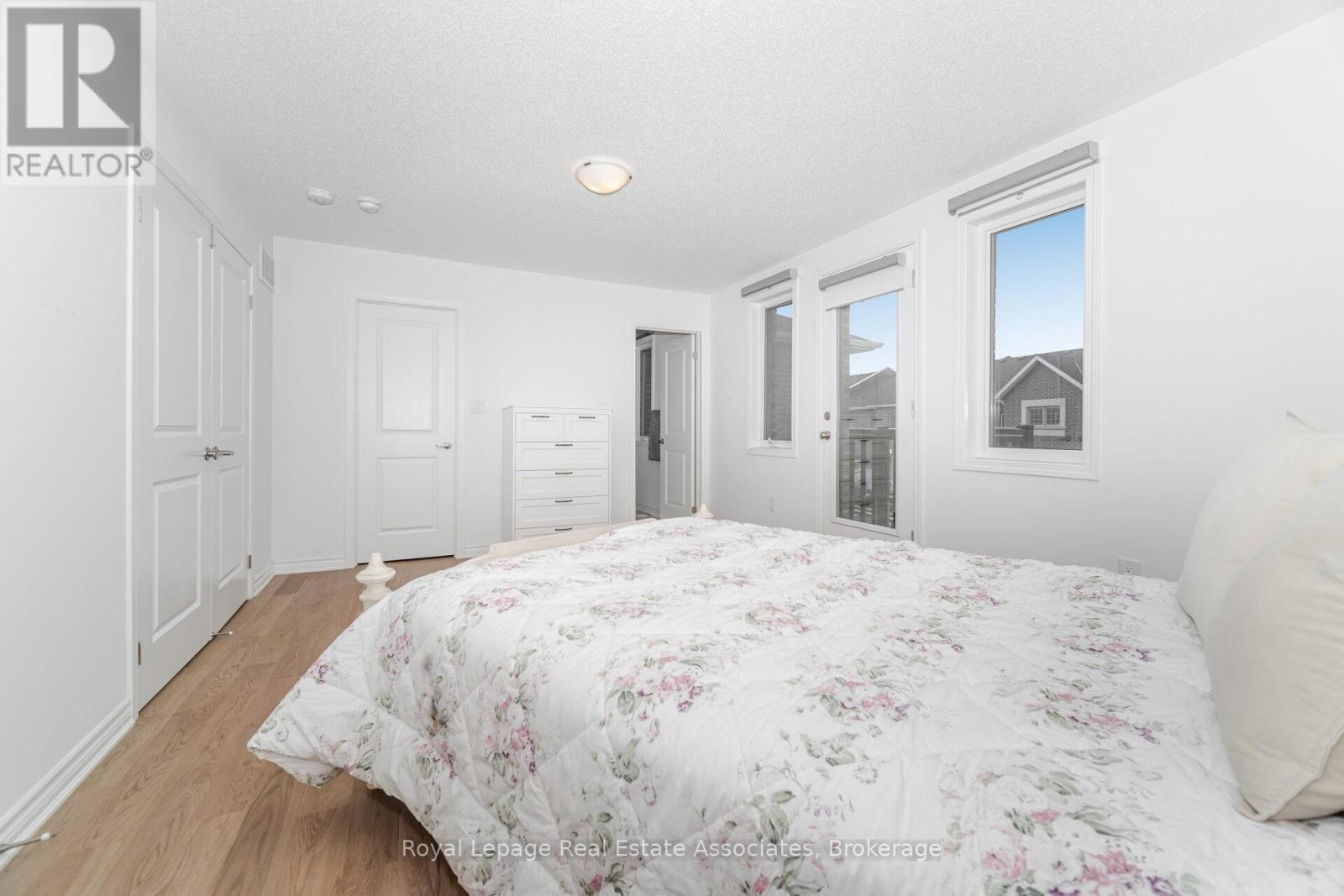 1397 William Halton Parkway, Oakville, Ontario  L6M 5N8 - Photo 34 - W12431787