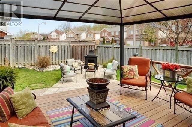 95 Bunchberry Way, Brampton, Ontario  L6R 2E8 - Photo 22 - W12431789