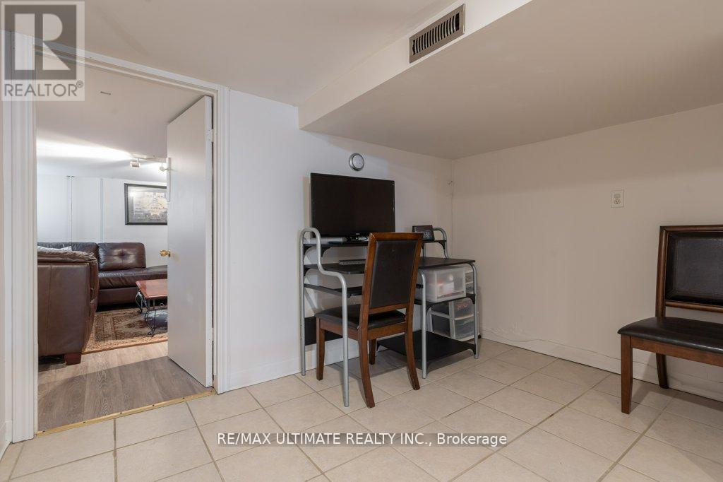 281 Boon Avenue, Toronto, Ontario  M6E 4A2 - Photo 24 - W12431798