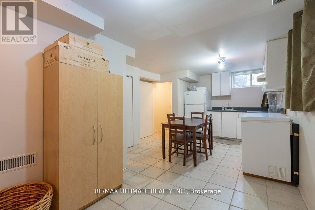 281 Boon Avenue, Toronto, Ontario  M6E 4A2 - Photo 25 - W12431798