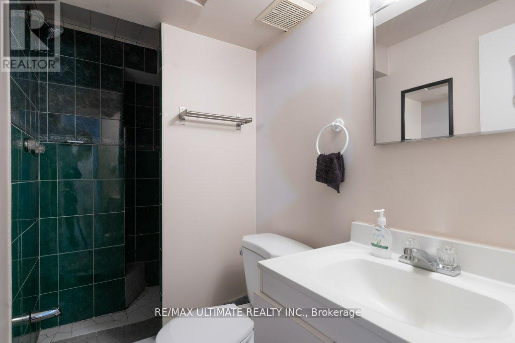 281 Boon Avenue, Toronto, Ontario  M6E 4A2 - Photo 27 - W12431798