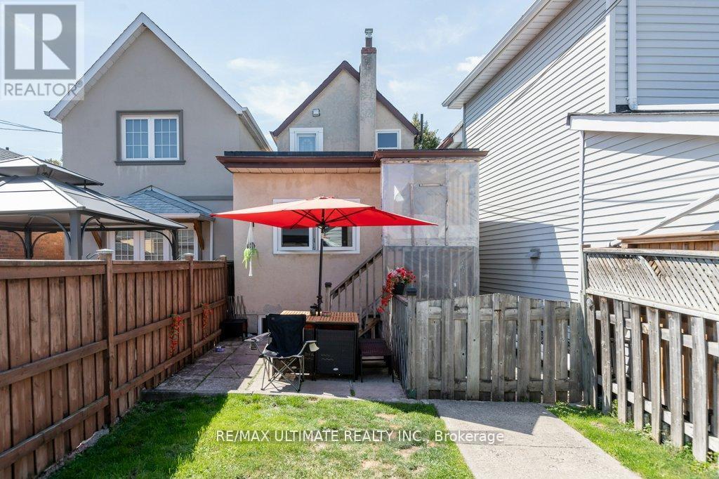 281 Boon Avenue, Toronto, Ontario  M6E 4A2 - Photo 35 - W12431798