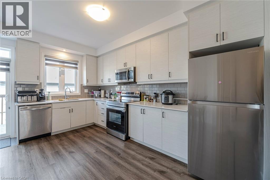 461 Blackburn Drive Unit# 80, Brantford, Ontario  N3T 0W9 - Photo 11 - 40774355