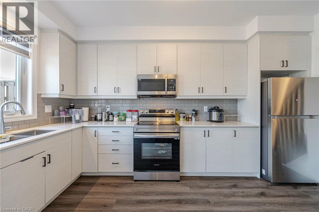 461 Blackburn Drive Unit# 80, Brantford, Ontario  N3T 0W9 - Photo 12 - 40774355