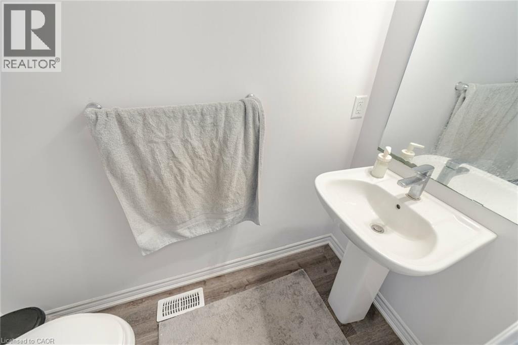 461 Blackburn Drive Unit# 80, Brantford, Ontario  N3T 0W9 - Photo 17 - 40774355